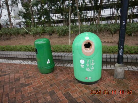 鰂魚涌公園(近太祥街入口) (近C場兒童遊樂場)