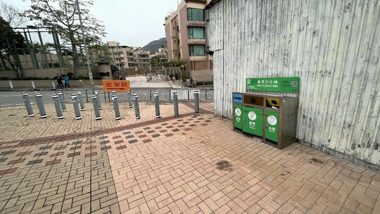 Tong Yan San Tsuen Road (near Fu Lai Garden)