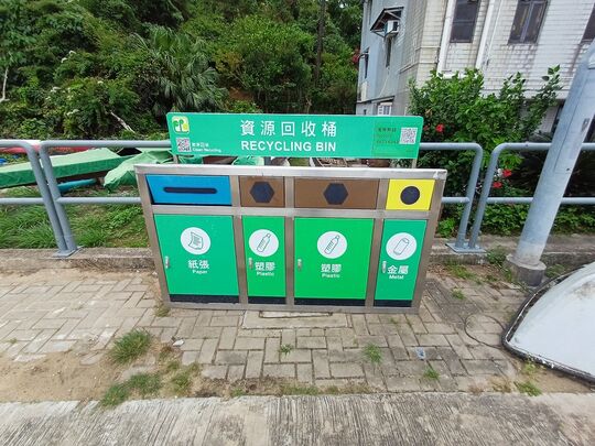 坪洲东湾永东街11号前